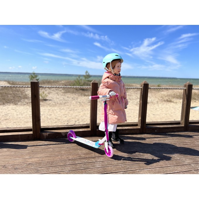 Raven Elena 145mm-quality foldable scooter with LED wheels! Best price!