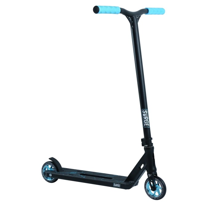 Crisp Surge Pro Scooter (Neutron)