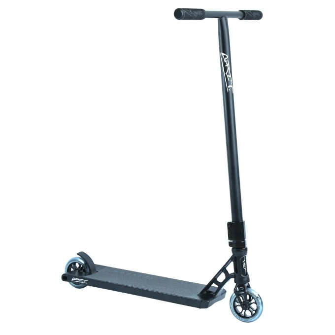 Grit Invader 6er Pro Scooter (Black)