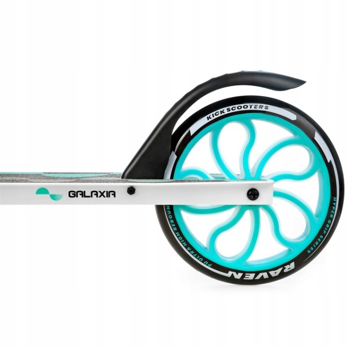 Raven Galaxia Blue/Pink 200mm-kokkupandav tõukeratas LED ratastega on laos!