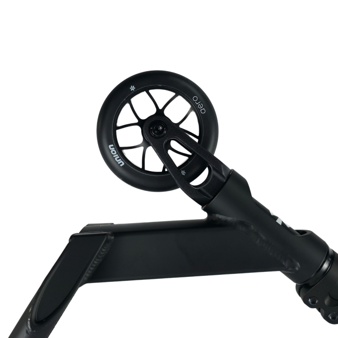 Kerge freestyle-trikitõukeratas Union Aero Complete M suurus - Laos!