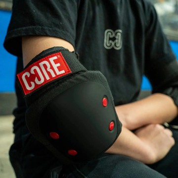 CORE Skate Pads 3-Pack | Ceļu, elkoņu un plaukstu aizsargi
